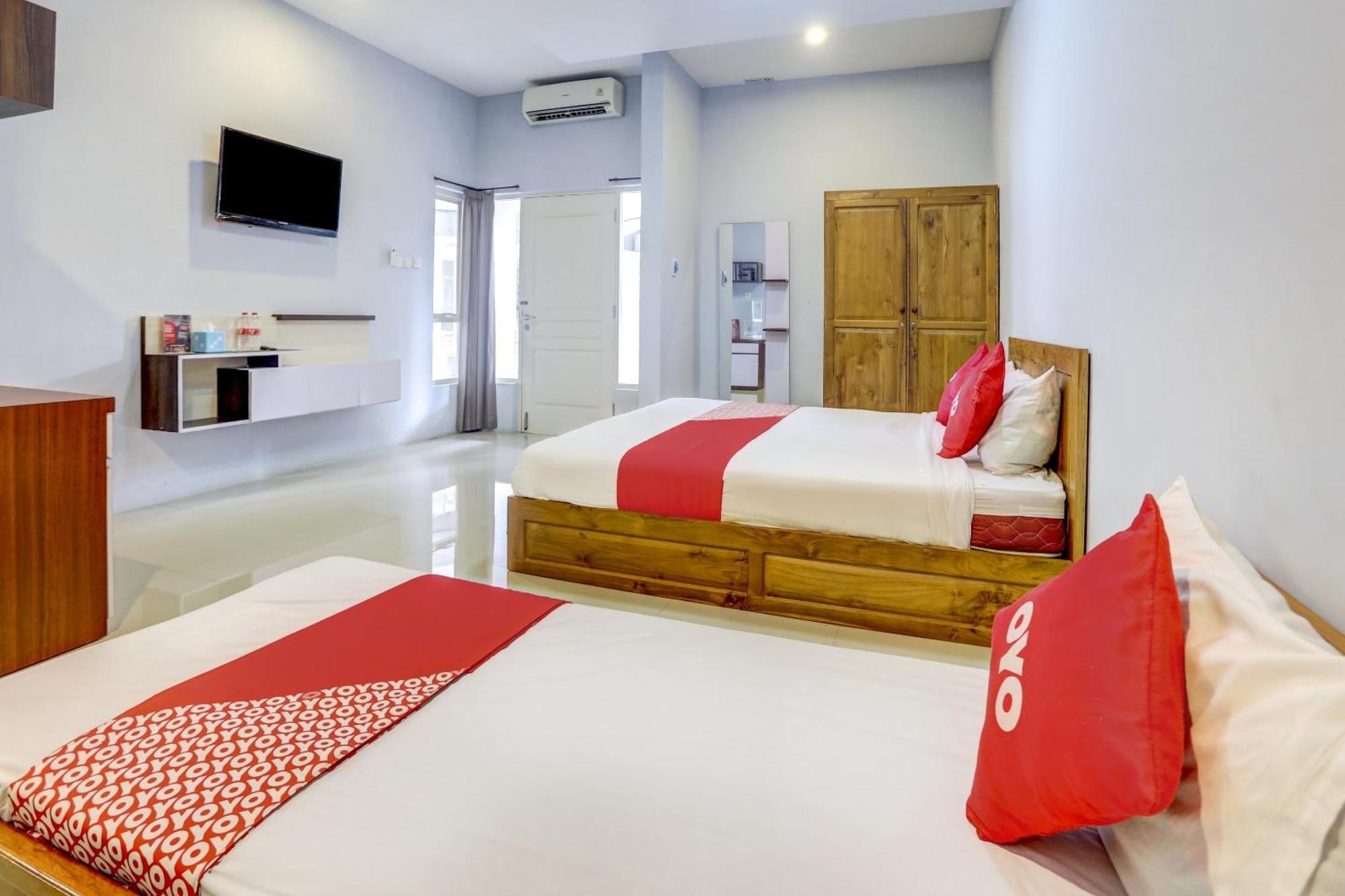 Super Oyo 1579 Kate'El Inn Banyuwangi  Exterior foto